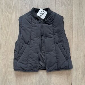 NWT Zara Kids Boys Puffer Vest - Size 5 years